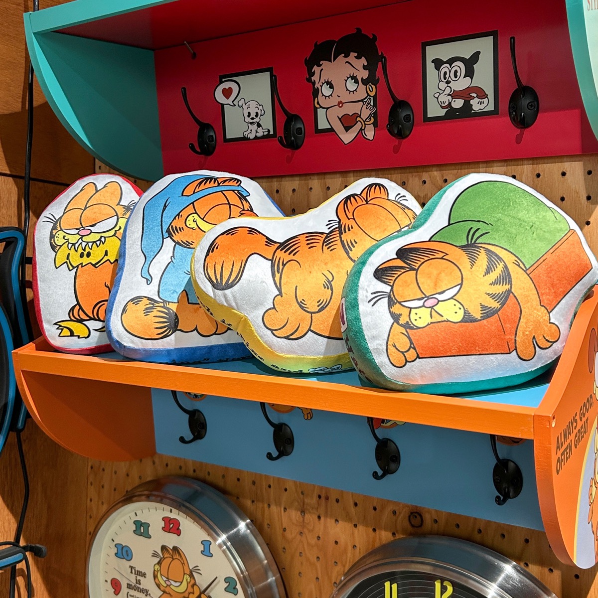 08-0039-09】ガーフィールド ミニ ダイカット クッション GARFIELD
